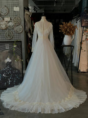 Vintage Chiffon Long Sleeves Wedding Dress - DollyGown