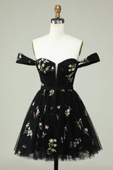 Elegant Black Off-the-Shoulder A-Line Homecoming Dress with Floral Accents