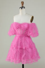 Pink Off-the-Shoulder A-Line Tulle Homecoming Dress - Elegant Party Gown