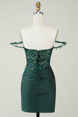Dark Green Off-the-Shoulder Sheath Homecoming Dress with Appliques Elegant Party Gown