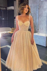 Elegant Spaghetti-Strap Sweetheart Sequin Prom Dress with Tulle - Glamorous Evening Gown