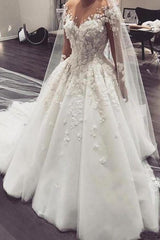 Elegant Bateau Long Sleeve A-Line Floor-Length Wedding Dress with Delicate Lace Appliques