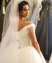 Exquisite Off-the-Shoulder Beaded Tassel Tulle Princess Wedding Dress for Brides