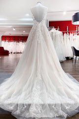 Elegant A-Line V-Neck Tulle Wedding Dress with Lace Appliques and Ruffles