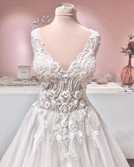 Vintage A-Line Deep V-Neck Backless Ruffle Wedding Dress with Lace