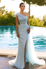 Elegant Light Blue One Shoulder Mermaid Prom Dress with Sequins and Feathers