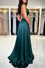 Elegant Spaghetti Strap Satin Formal Dress with Slit - Perfect for Evening Wear