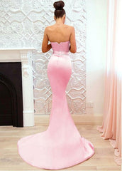 Blush Pink Lace Mermaid Evening Dress Sweetheart Neckline Elegant Gown