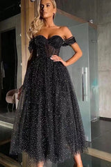 Elegant Black Off-Shoulder Sweetheart A-Line Tulle Beaded Prom Dress Gown
