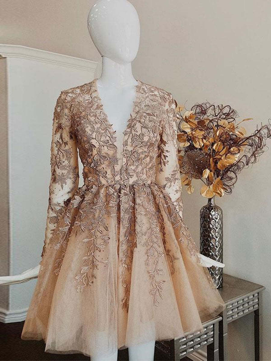 Champagne Lace Long Sleeve Short Prom Dress V-Neck Homecoming Gown