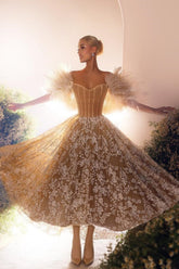 Elegant Feather Sleeve A-Line Lace Prom Dress with Appliques for Chic Style