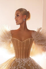 Elegant Feather Sleeve A-Line Lace Prom Dress with Appliques for Chic Style