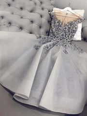 Elegant Gray Floral Lace A-Line Round Neck Short Prom Homecoming Dress