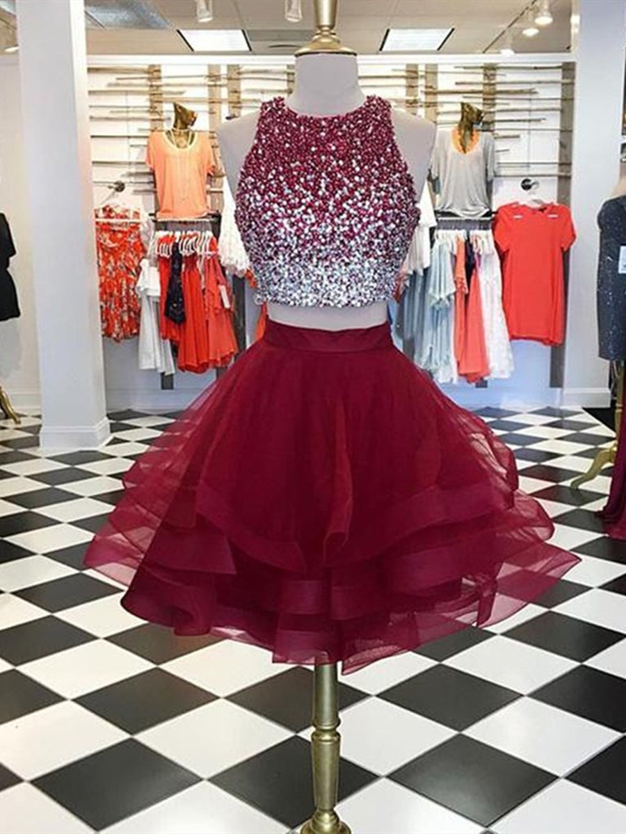 Cute Burgundy Tulle Short Prom Homecoming Dress Two-Piece Beaded Formal