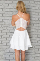 Elegant V-Neck White Short Prom Dress with Lace Back for Homecoming Events