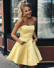 Charming Yellow Satin Strapless Short Prom Dress with Pockets