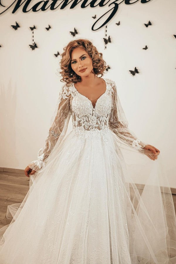A-Line Sweetheart Long Sleeves Wedding Dress with Lace Appliques and Tulle