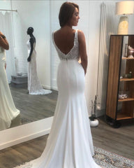 Elegant V-Neck Open Back Spaghetti Strap Mermaid Wedding Gown with Lace Appliques