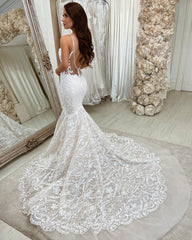 Elegant Mermaid Wedding Dress with Sweetheart Neckline, Lace, and Backless Design