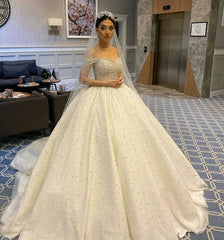 Sweetheart Off-the-Shoulder Backless Ball Gown Wedding Dress with Pearl Details