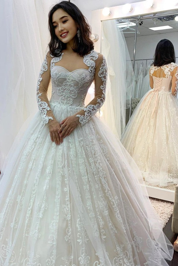 Elegant Princess Off-the-Shoulder Tulle Wedding Dress with Long Sleeves