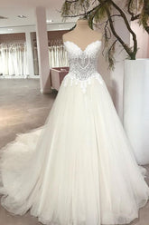 Elegant A-Line Sweetheart Wedding Dress: Backless Lace, Floor-Length Tulle Appliques
