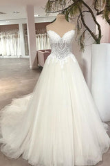 Elegant A-Line Sweetheart Wedding Dress: Backless Lace, Floor-Length Tulle Appliques