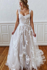 Elegant Strappy Sweetheart A-Line Wedding Dress with Exquisite Appliques and Chapel Train