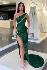 Elegant Light Green One-Shoulder Sleeveless Long Evening Dress with Slit