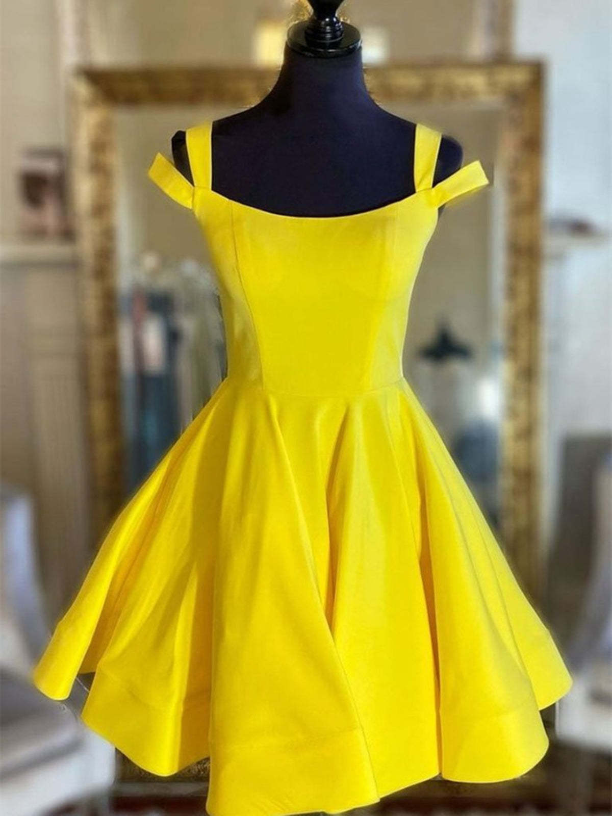 Stunning Off-Shoulder Yellow Satin Short Prom Dress, Elegant Homecoming Evening Gown