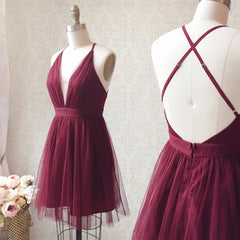 Burgundy V-Neck Short Prom Homecoming Dress Backless Formal Graduation Evening