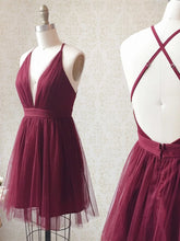 Burgundy V-Neck Short Prom Homecoming Dress Backless Formal Graduation Evening