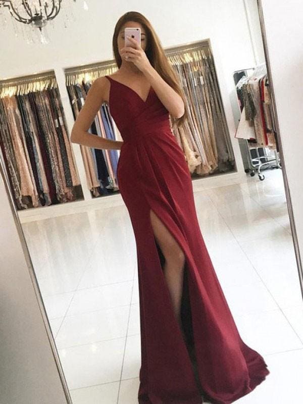 Elegant Sleeveless V-Neck Silk-Like Satin Prom Dress with Ruffles and Train