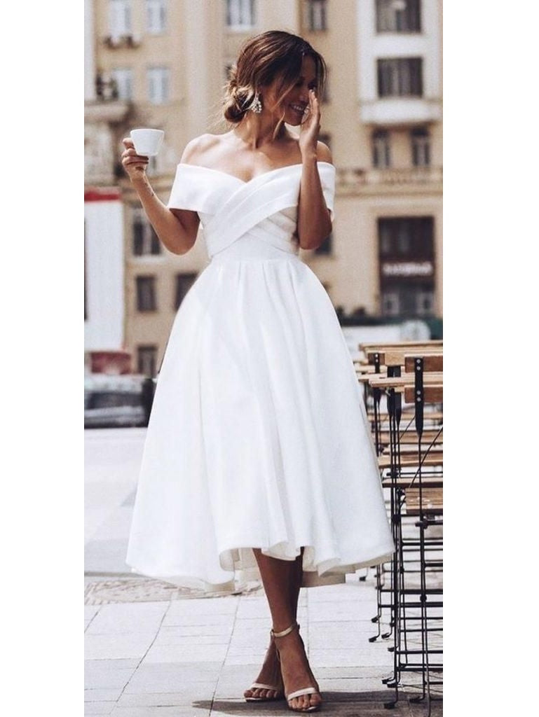 50s Tea Length Vintage Lace Wedding Dress Full Skirt. Small Bust