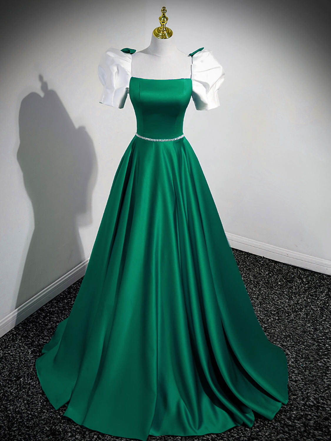 Emerald Green Square Neck A-line Maxi Prom Dress