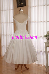 Vintage 1950s inspired Off Shoulders Cotton Tea Length Wedding Dress with Lace Hemline