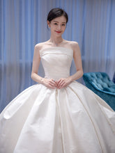 Simple Ball Gown Silk Taffeta Wedding Dress - DollyGown