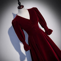 Vintage Long Sleeve Burgundy Velvet Prom Dress -DollyGown