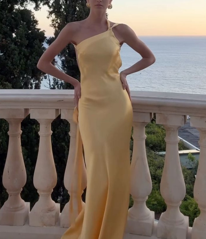 Satin Backless Sleeveless Maxi Evening Dress Elegant Floor-Length Gown