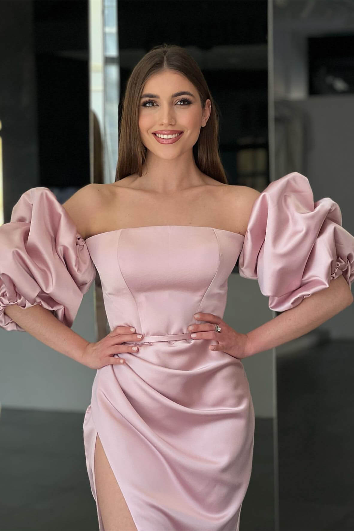 Elegant Pink Strapless Mermaid Prom Dress with Split and Sleeves