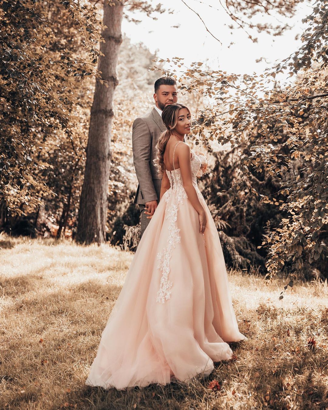 Elegant A-Line Spaghetti Strap Tulle Lace Long Wedding Bridal Dress