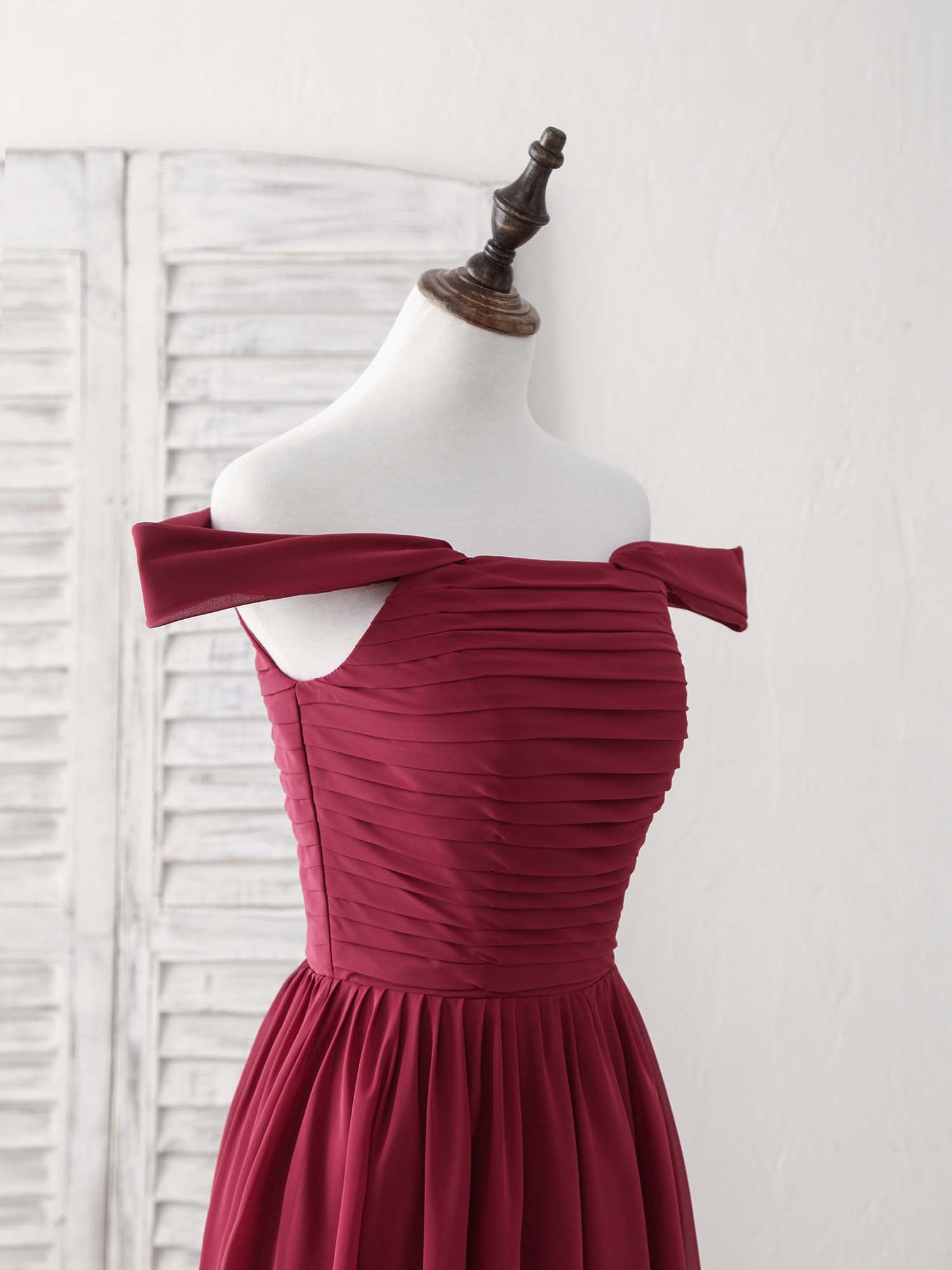 Elegant Burgundy Chiffon Off-Shoulder Long Prom Dress for Bridesmaids