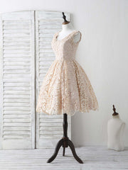Elegant V-Neck Lace Champagne Short Prom Dress Bridesmaid Party Gown