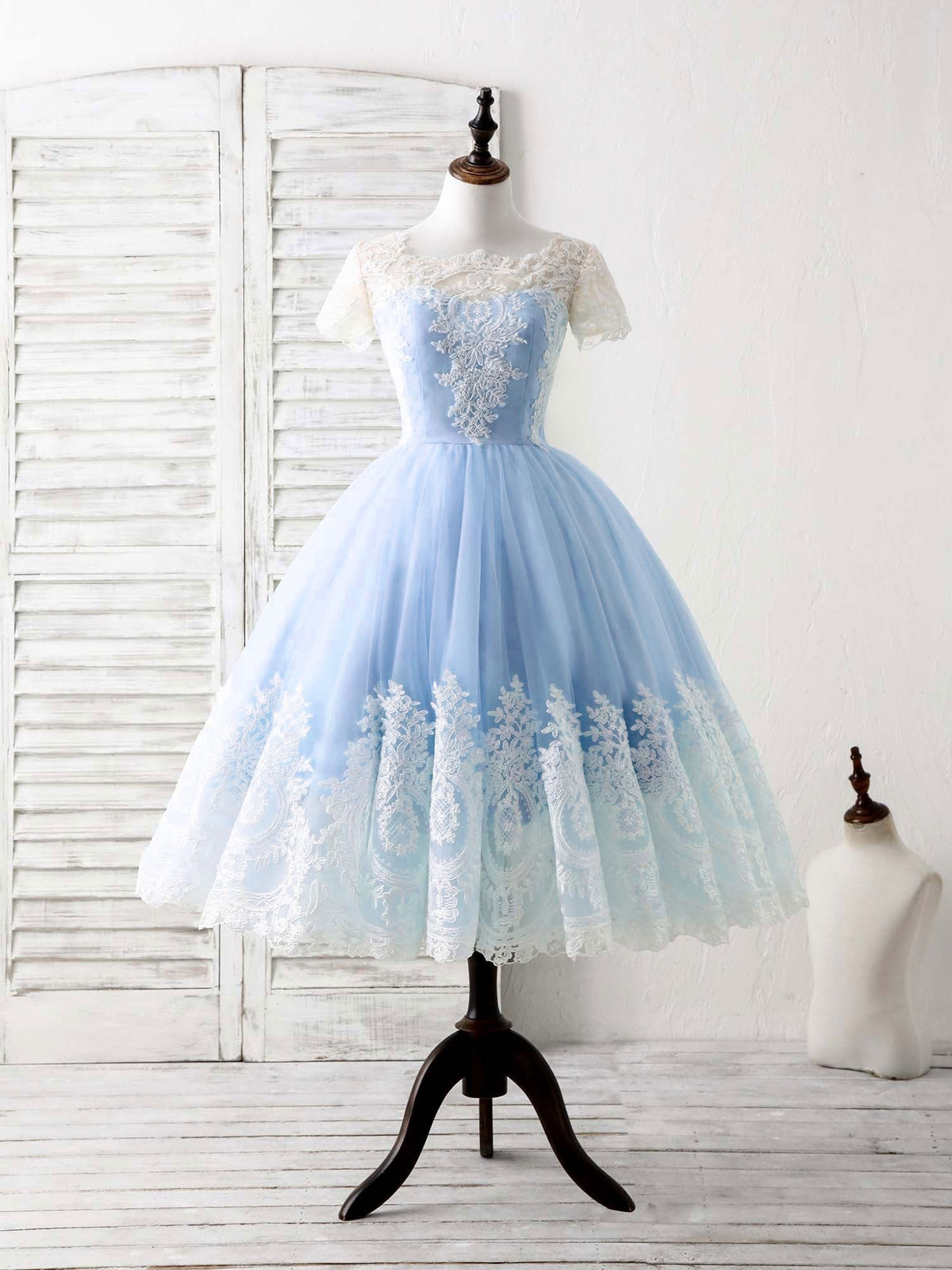 Elegant Blue Tulle Lace Short Prom Dress Bridesmaid Gown