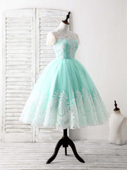 Elegant Green Round Neck Lace Applique Tulle Short Prom Bridesmaid Dress