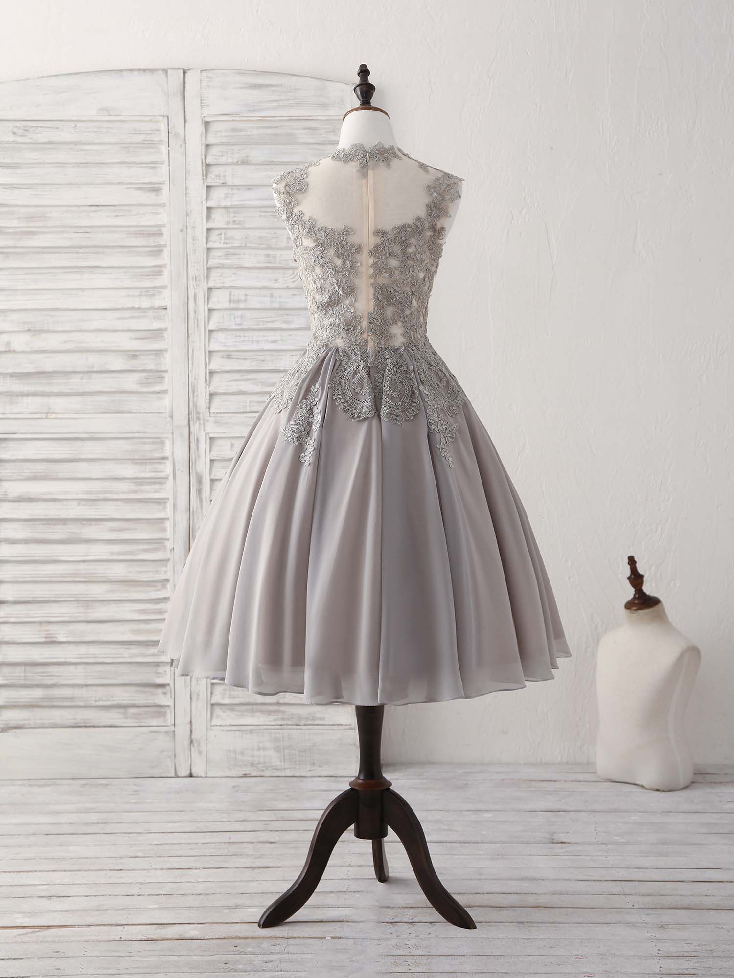 Elegant High-Neck Gray Lace Chiffon Short Prom Dress Bridesmaid Gown