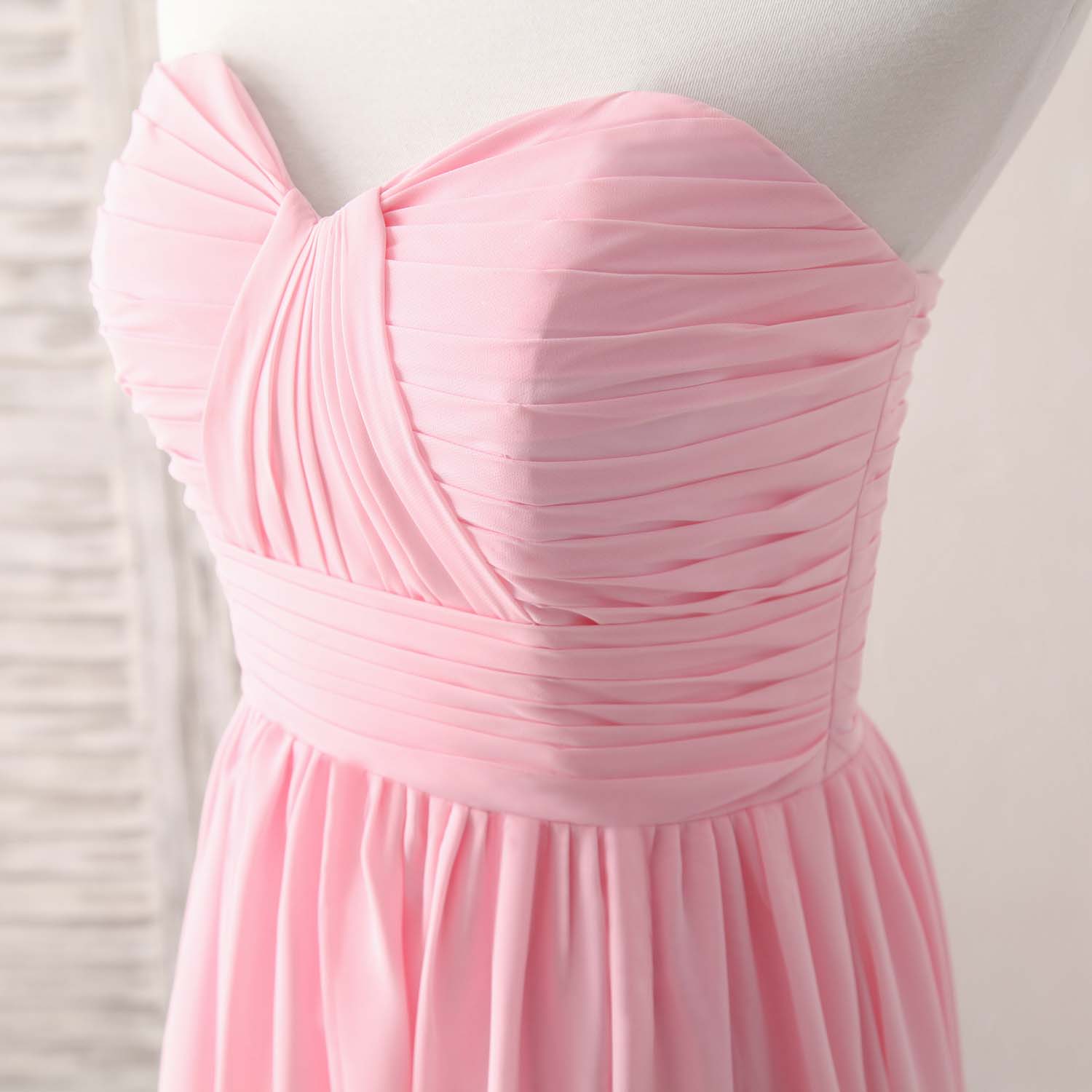 Elegant Pink Sweetheart Chiffon High-Low Prom Bridesmaid Dress for Special Occasions