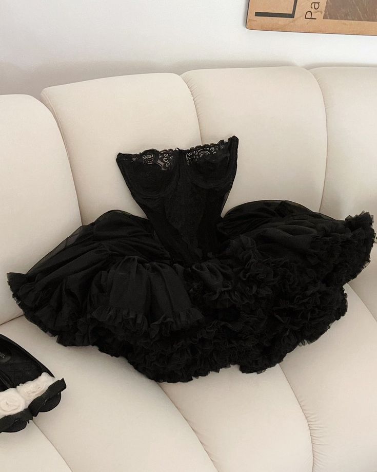 https://cdn.shopify.com/s/files/1/0244/5312/0034/files/0_75b40e5a-a608-4ca9-bda5-b3bb8b35170b.jpg?v=1735190454