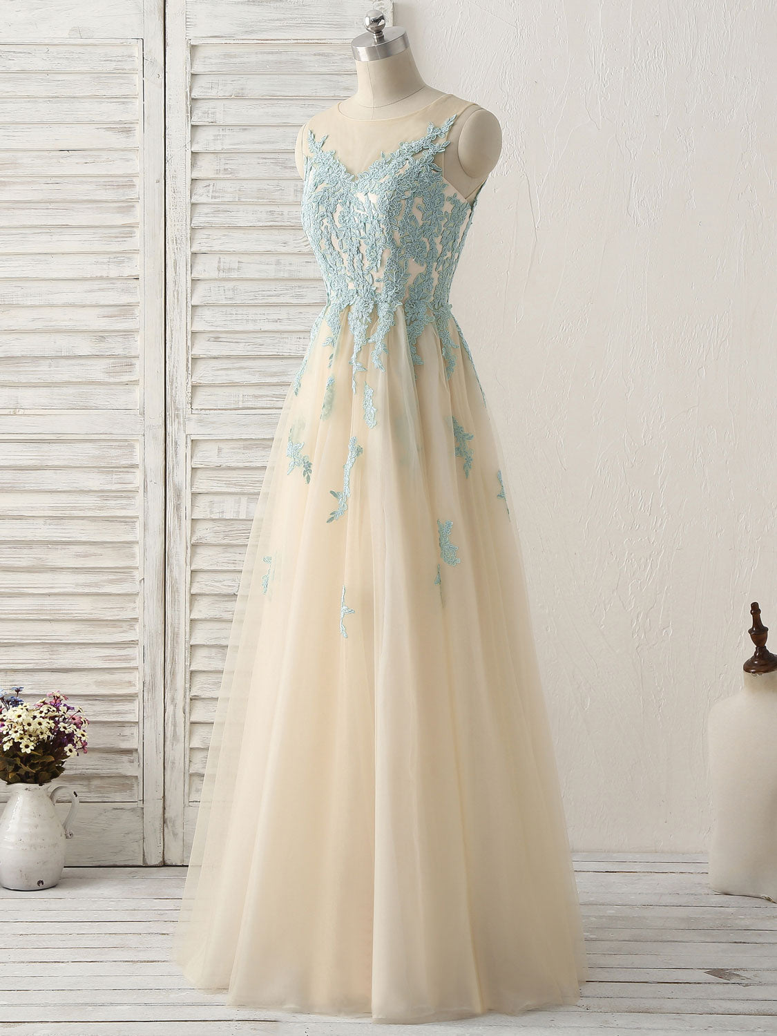 Elegant Green Lace Tulle Prom Bridesmaid Dress Gown with Long Sleeves
