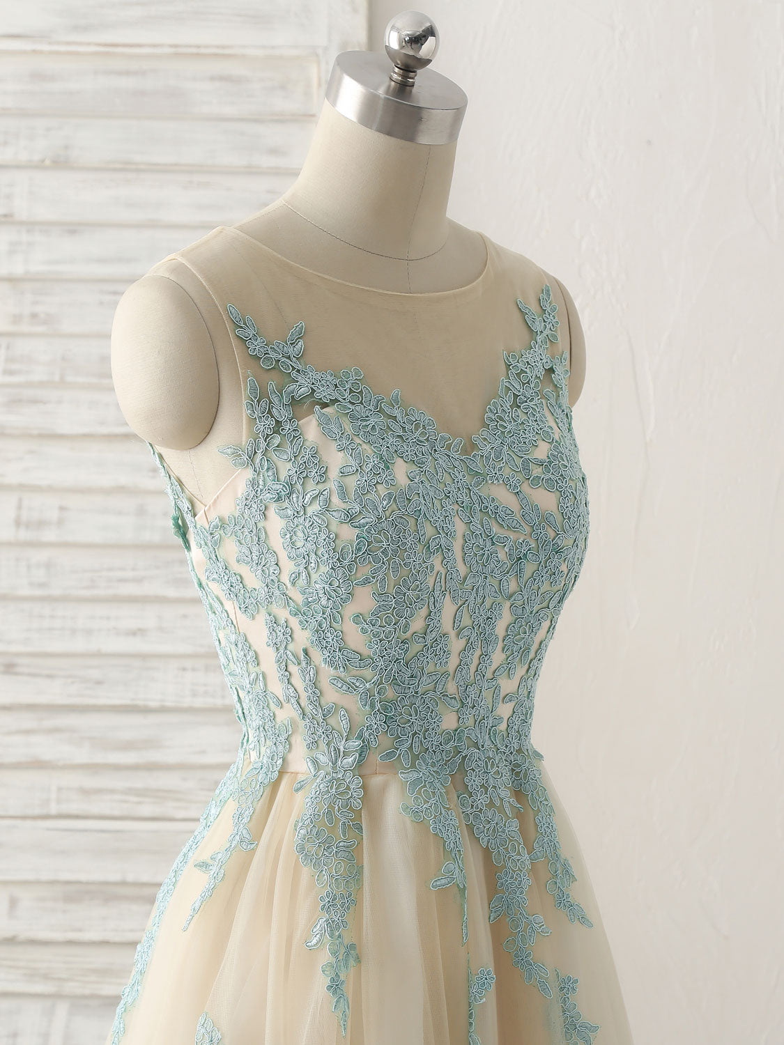 Elegant Green Lace Tulle Prom Bridesmaid Dress Gown with Long Sleeves